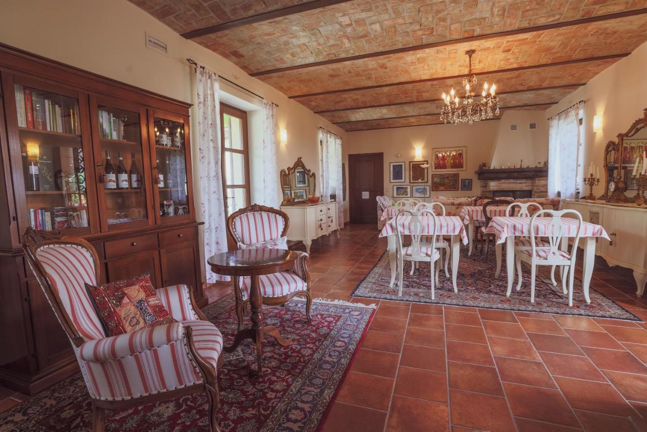Agriturismo Tre Stelle 바르바레스코 외부 사진