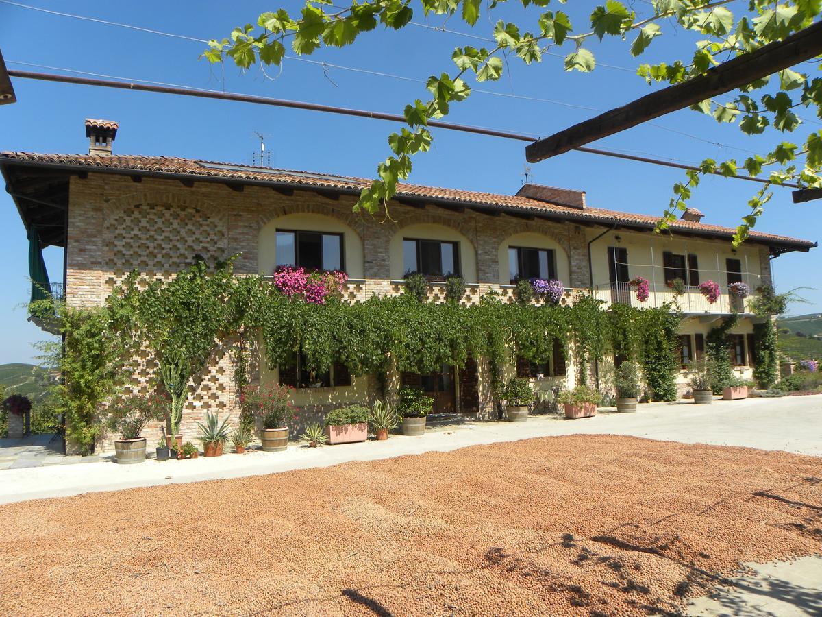 Agriturismo Tre Stelle 바르바레스코 외부 사진